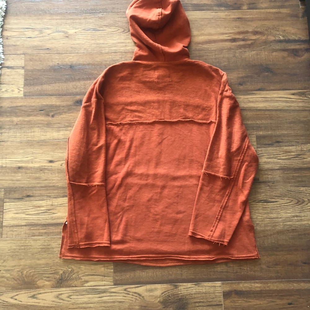 Urban outfitters hoodie - Picture 2 of 3